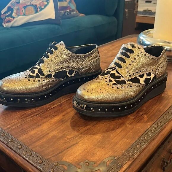 Michele Lopriore metallic gold leather/calf hair lace up oxfords, size 38/7.5! - Picture 3 of 12